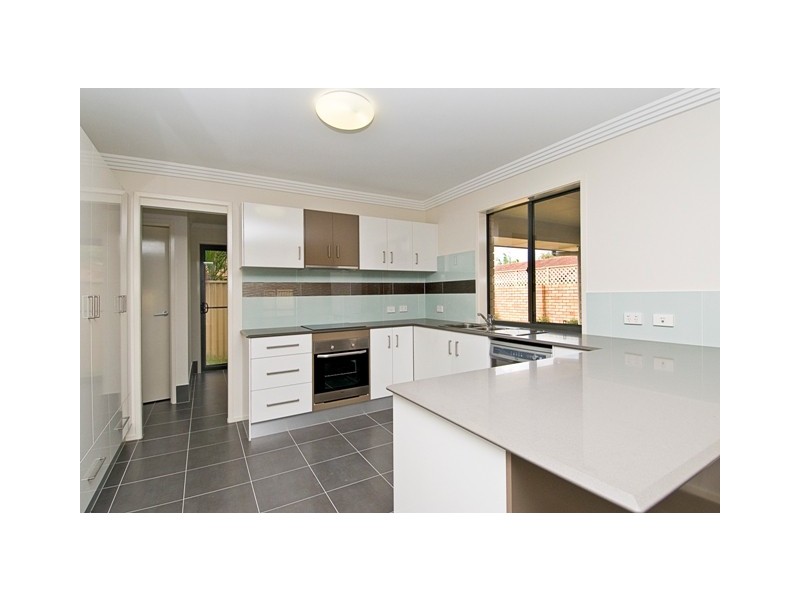 412 Benowa Road, Benowa QLD 4217