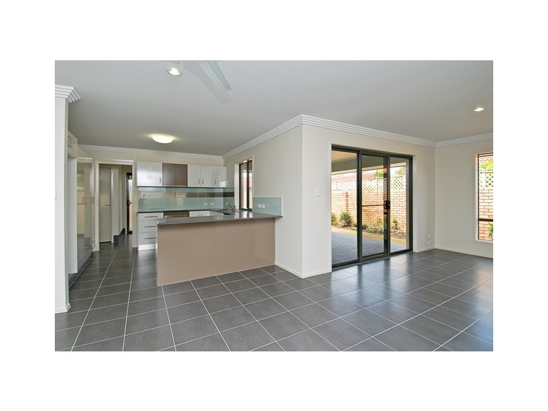 412 Benowa Road, Benowa QLD 4217