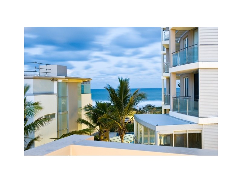 3/5 Broadbeach Boulevard, Broadbeach QLD 4218