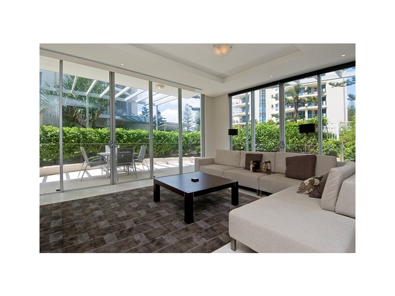 3/5 Broadbeach Boulevard, Broadbeach QLD 4218