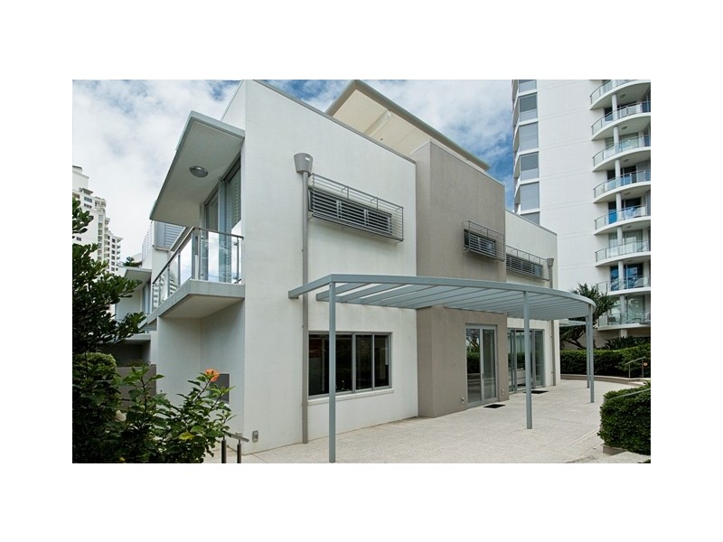 3/5 Broadbeach Boulevard, Broadbeach QLD 4218