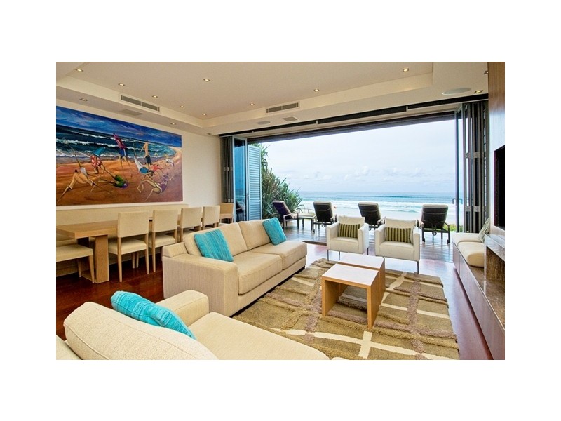 71 Hedges Avenue, Mermaid Beach QLD 4218