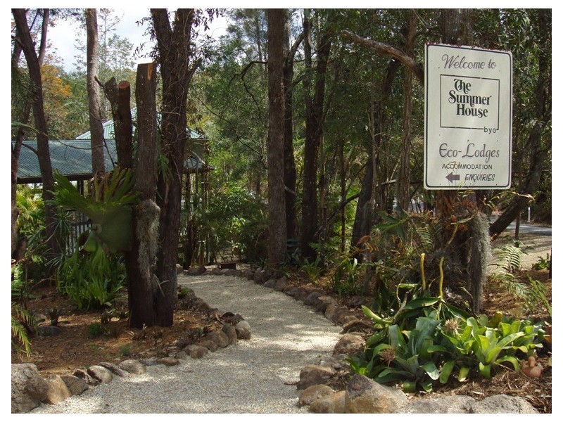 5 Boomerang Road, Mudgeeraba QLD 4213