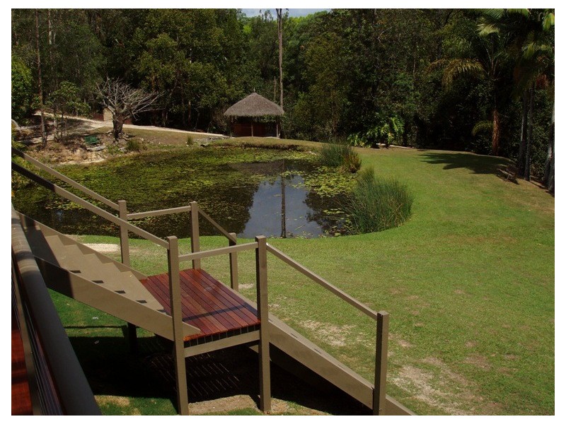 5 Boomerang Road, Mudgeeraba QLD 4213