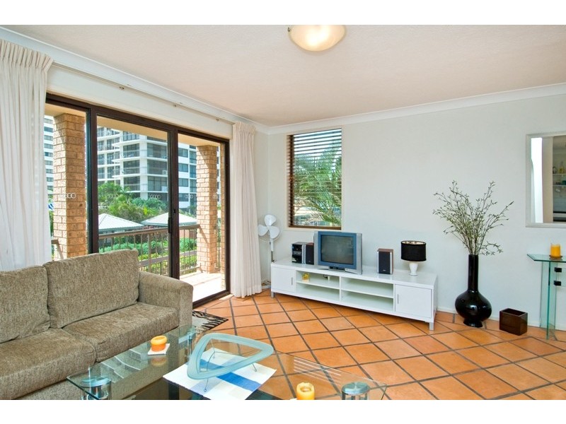 3/20A Old Burleigh Road, Surfers Paradise QLD 4217
