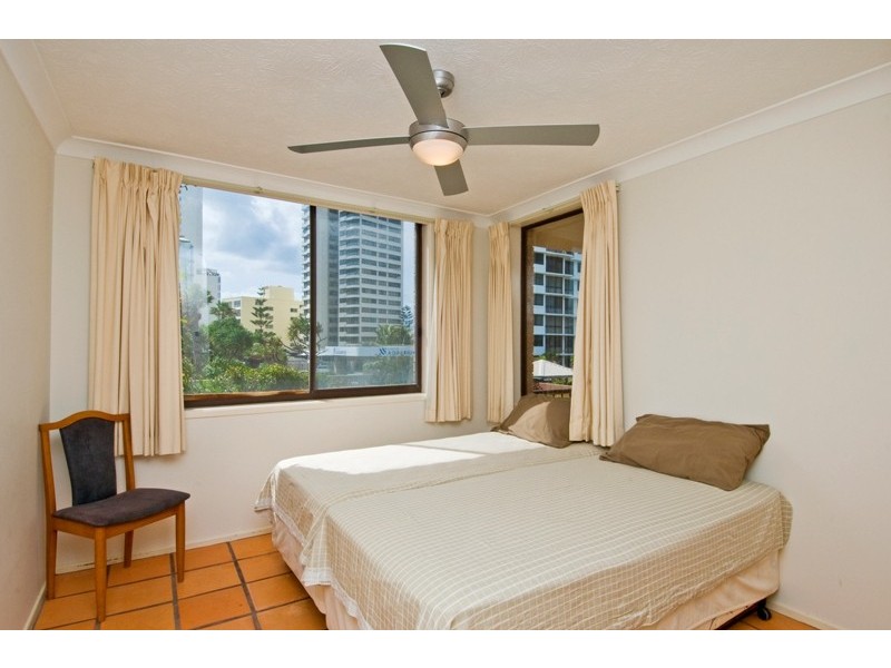 3/20A Old Burleigh Road, Surfers Paradise QLD 4217