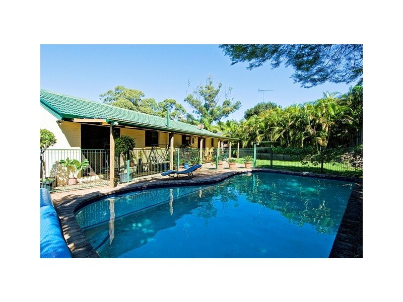 1 Warrungen Way, Ashmore QLD 4214