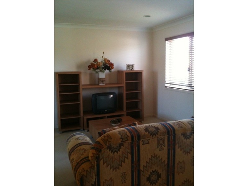 1 Huon Street, Broadbeach Waters QLD 4218