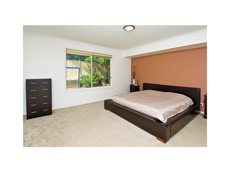 38 Desert Falls Crescent, Parkwood QLD 4214