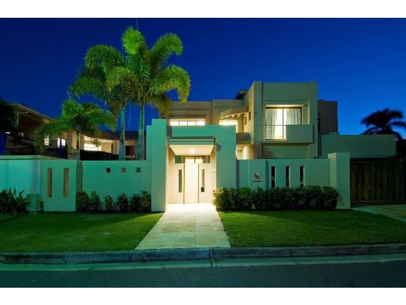14 Seafarer Court, Paradise Waters QLD 4217