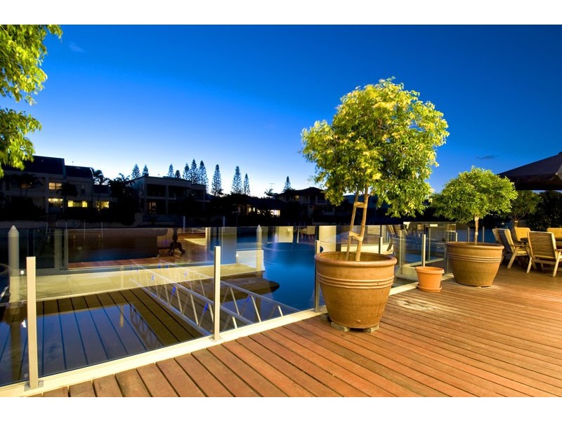 24 Norseman Court, Paradise Waters QLD 4217