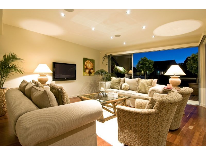 24 Norseman Court, Paradise Waters QLD 4217