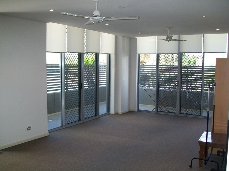 220/1 Aqua Street, Southport QLD 4215