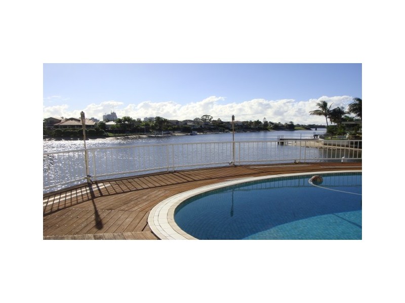 42 Allandale Ent, Mermaid Waters QLD 4218