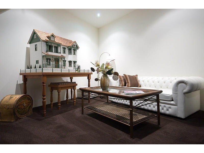 29 Royal Albert Crescent, Sovereign Islands QLD 4216