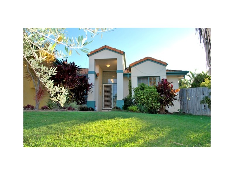 47 Desert Falls Crescent, Parkwood QLD 4214