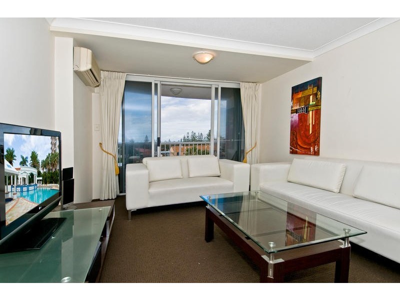 3054/2623 Gold Coast Highway, Broadbeach QLD 4218