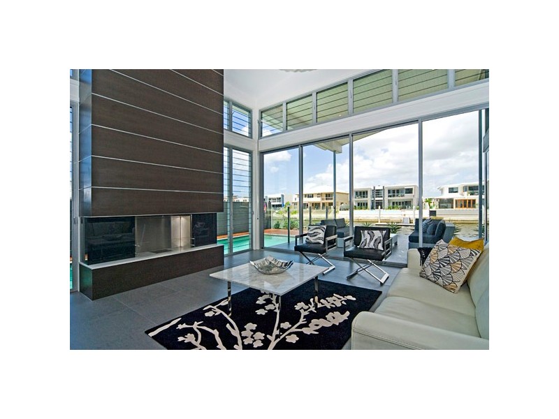 29 North Quay Drive, Biggera Waters QLD 4216