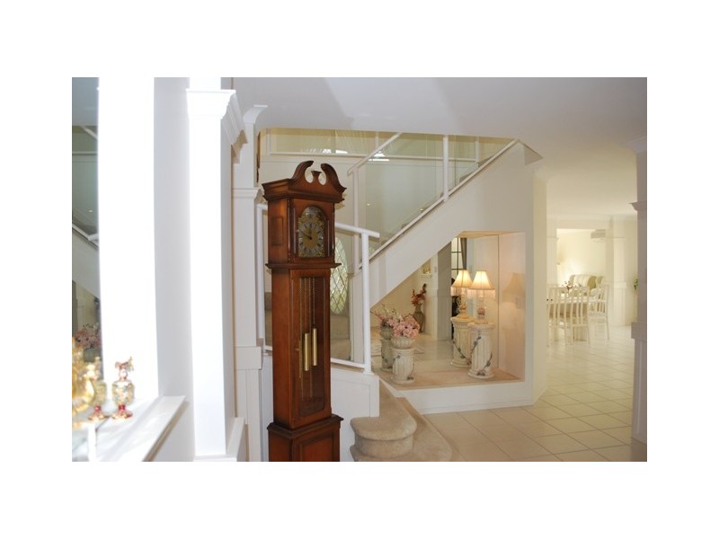 287 Napper Road, Arundel QLD 4214