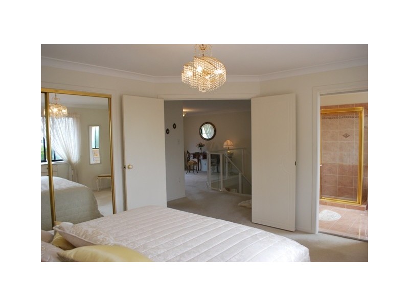 287 Napper Road, Arundel QLD 4214