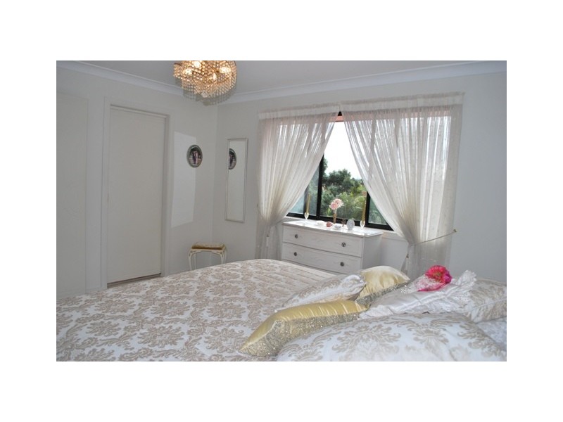 287 Napper Road, Arundel QLD 4214