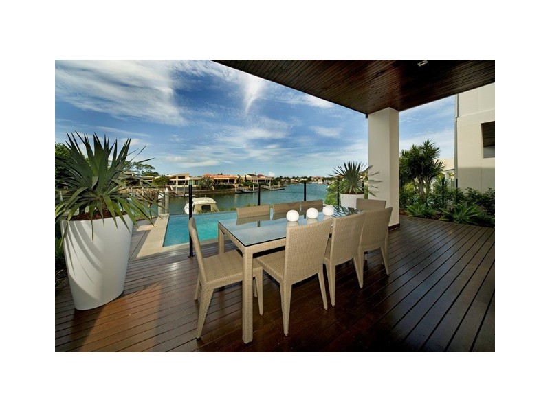 Hope Island QLD 4212