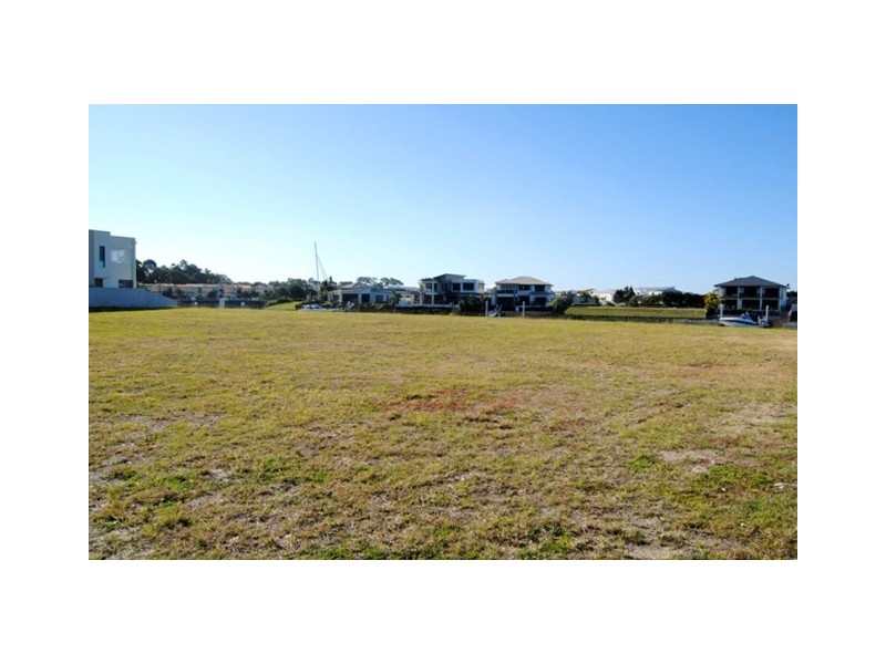 1009 Edgecliff Drive, Hope Island QLD 4212