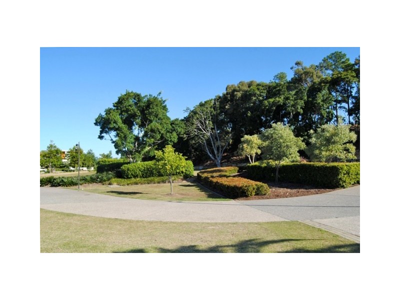 1009 Edgecliff Drive, Hope Island QLD 4212