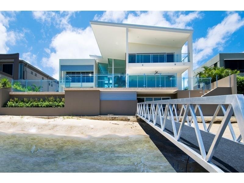 30 Buccaneer Court, Paradise Waters QLD 4217