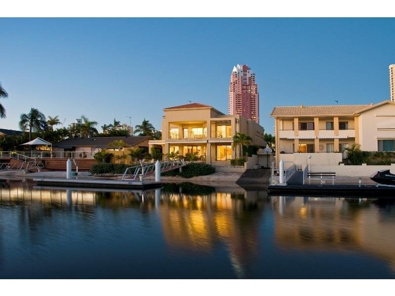 14 Seafarer Court, Paradise Waters QLD 4217