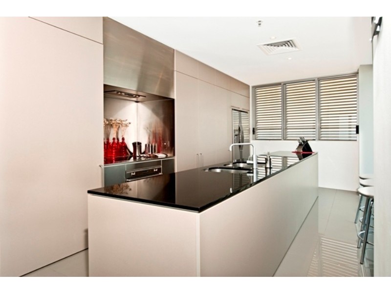 2602/159 Old Burleigh Road, Broadbeach QLD 4218