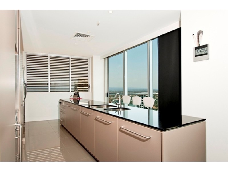 2602/159 Old Burleigh Road, Broadbeach QLD 4218