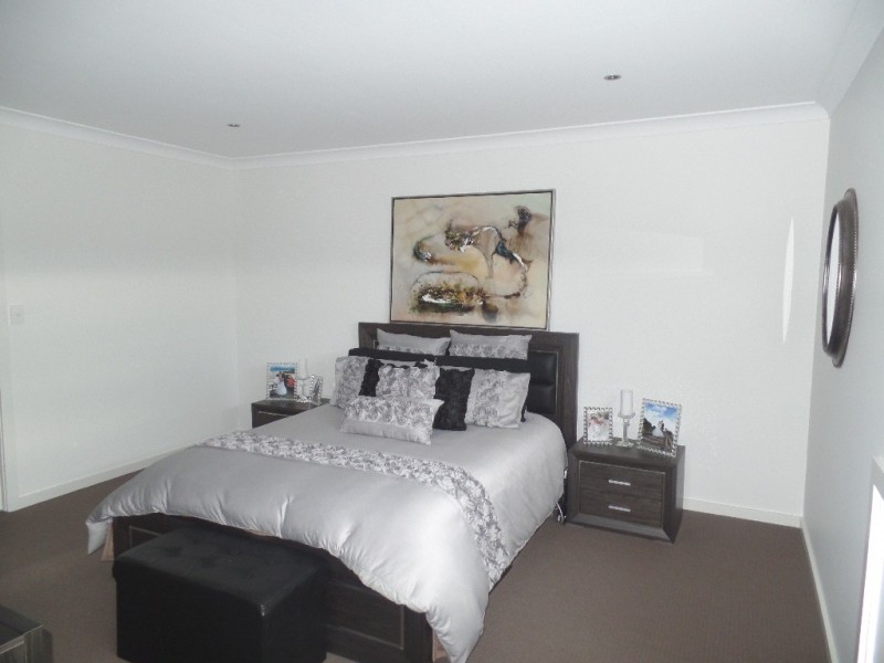 15 Cascade Circuit, Albion Park NSW 2527