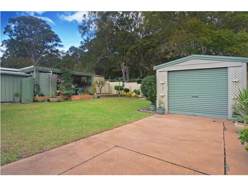50 Loftus Drive, Barrack Heights NSW 2528