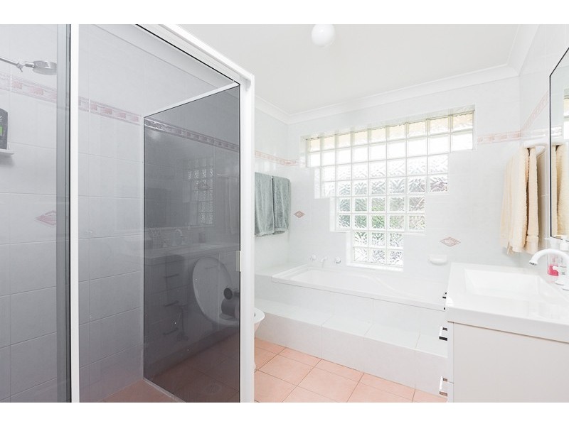 2/10 Burrill Place, Flinders NSW 2529