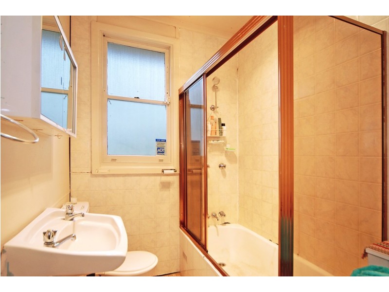 30 Derby Street, Berkeley NSW 2506