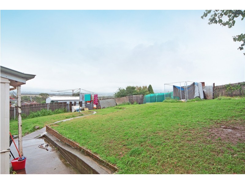 30 Derby Street, Berkeley NSW 2506