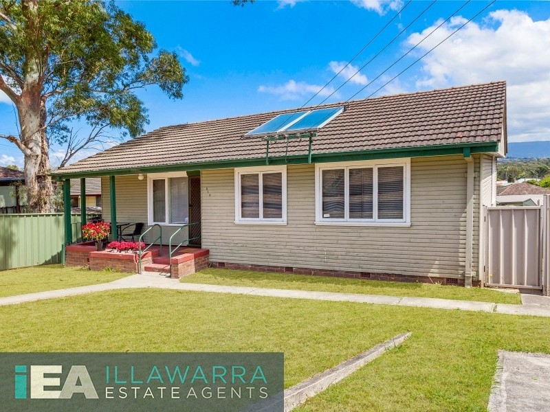 213 Northcliffe Drive, Berkeley NSW 2506