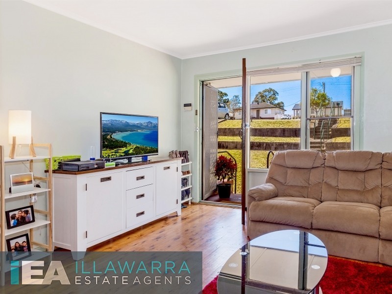 213 Northcliffe Drive, Berkeley NSW 2506