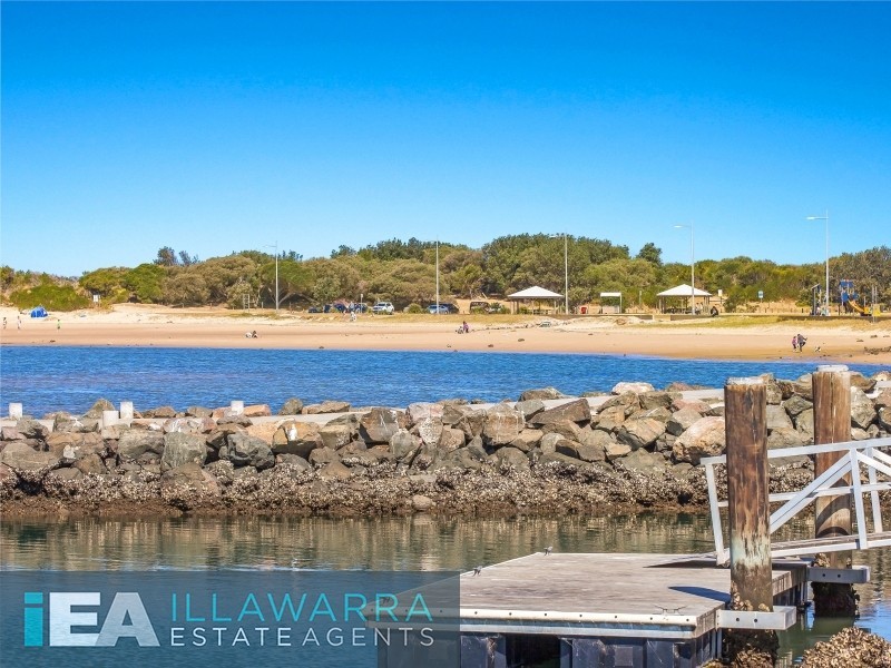 19 Reddall Parade, Lake Illawarra NSW 2528