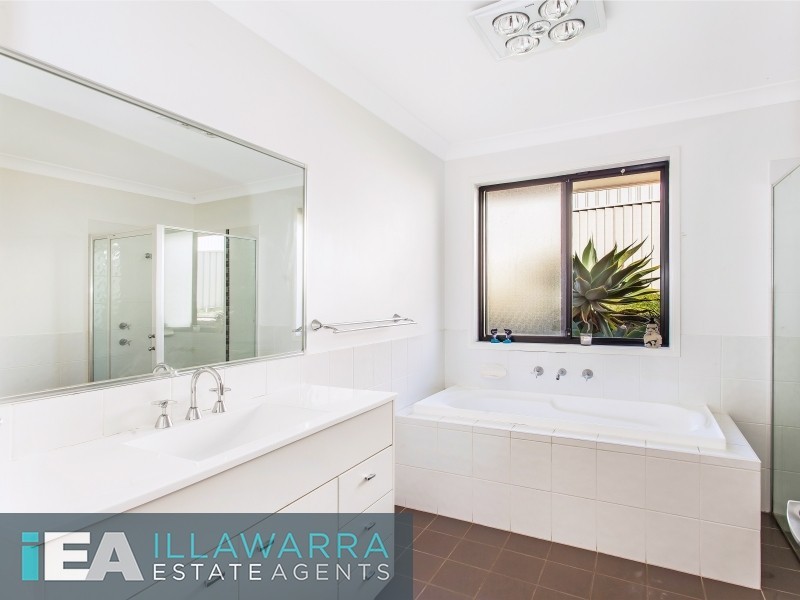 11 Gabo Crescent, Shell Cove NSW 2529