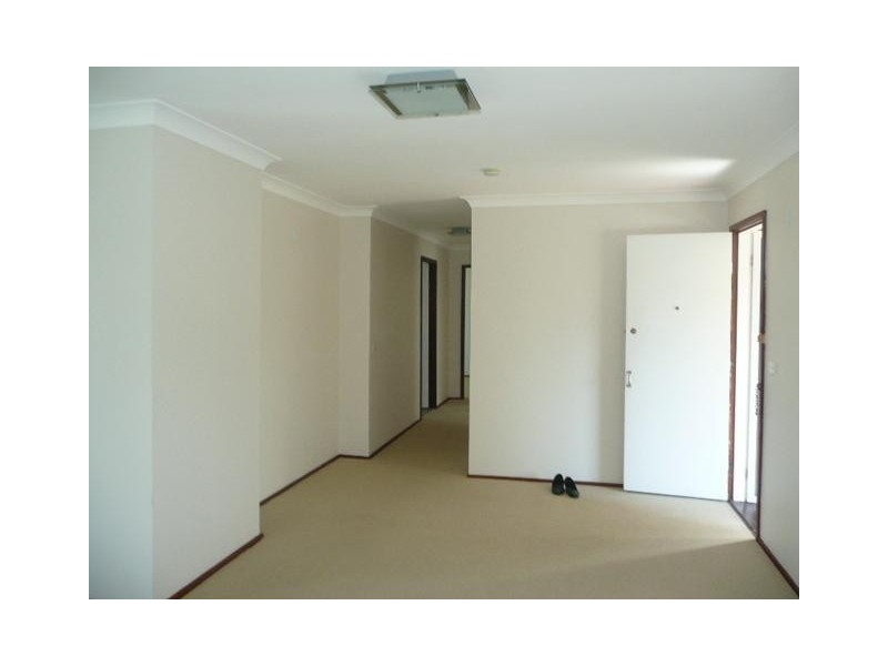 5 Armstrong Avenue, Mount Warrigal NSW 2528