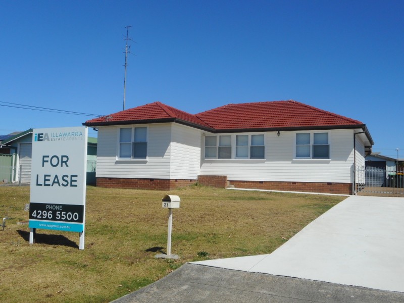 31 Madigan Boulevarde, Mount Warrigal NSW 2528