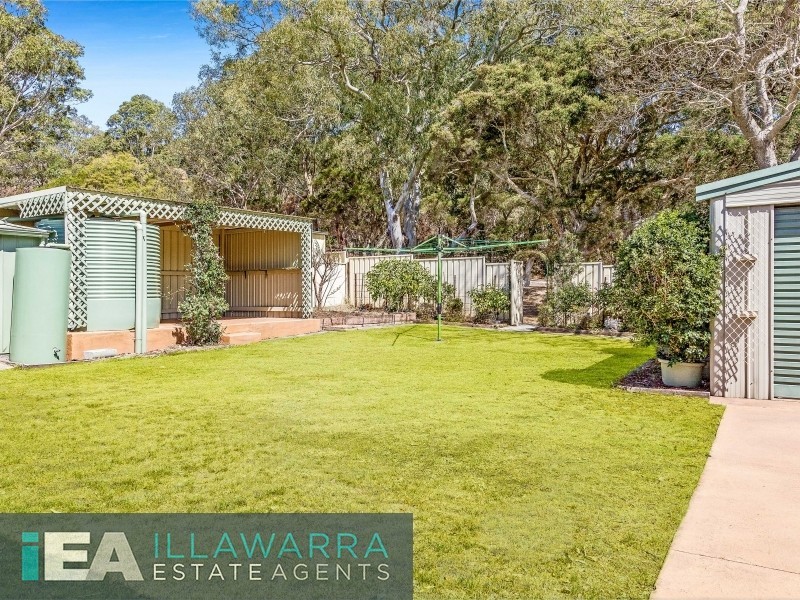 50 Loftus Drive, Barrack Heights NSW 2528