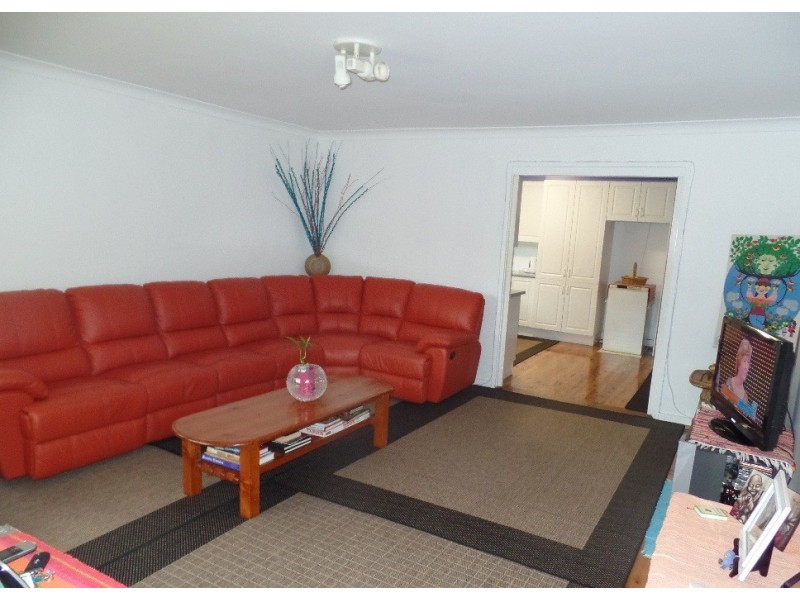 45 Captain Cook Drive, Barrack Heights NSW 2528