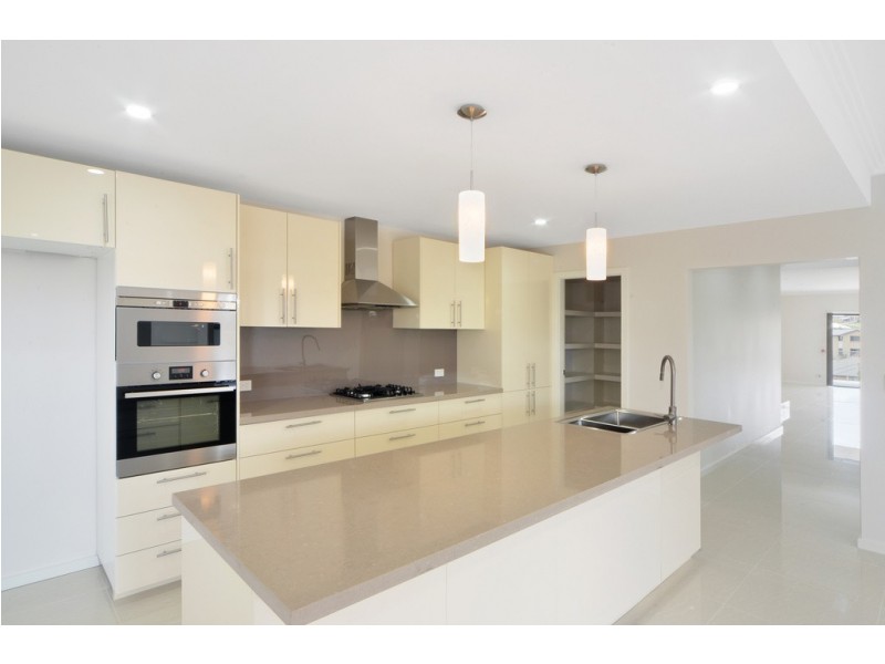 83 Whittaker Street, Flinders NSW 2529