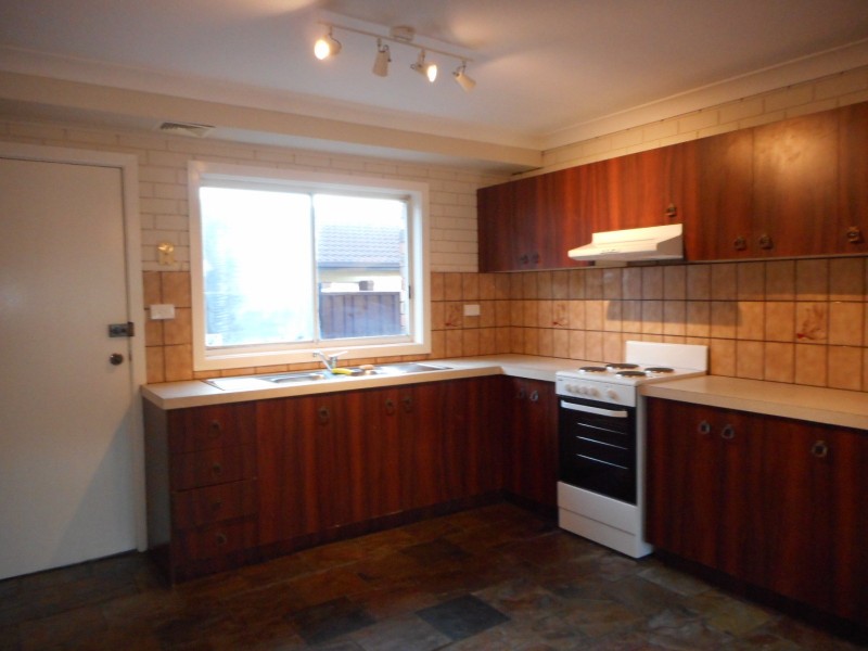 1/54 Peterborough Avenue, Lake Illawarra NSW 2528