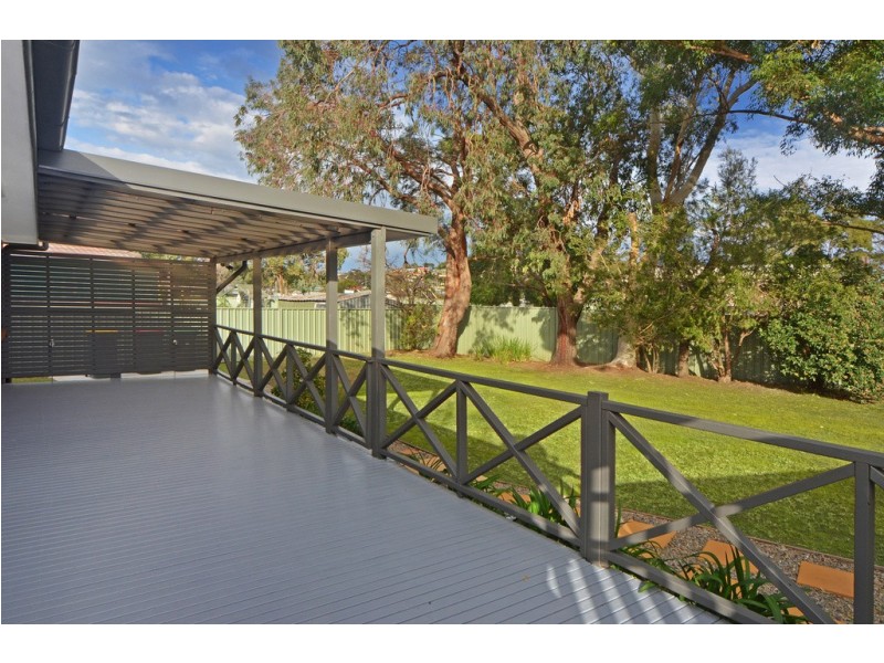 14 Moras Place, Lake Illawarra NSW 2528