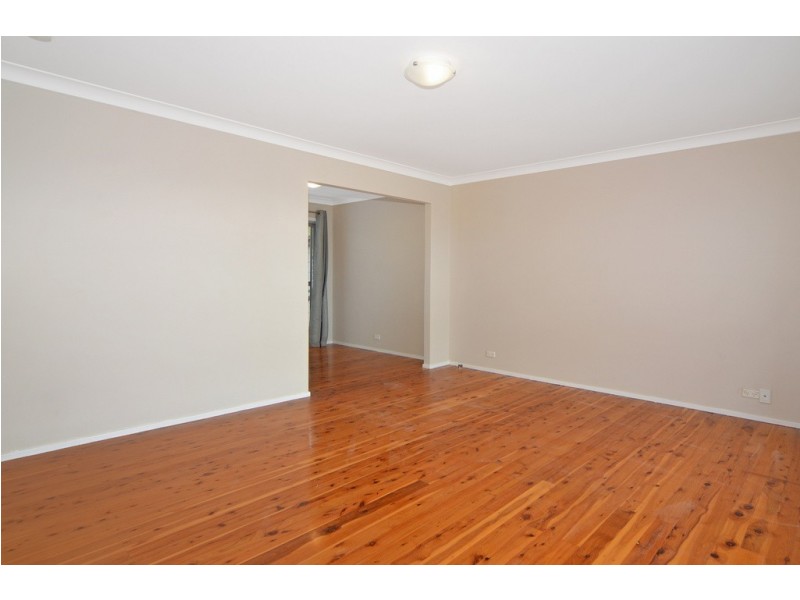 14 Moras Place, Lake Illawarra NSW 2528