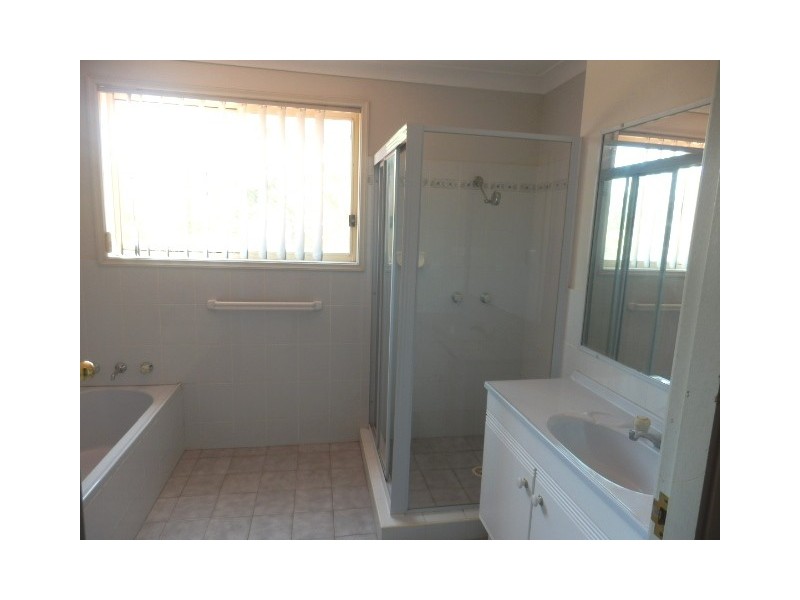 4/24-26 Kowari Crecent, Blackbutt NSW 2529